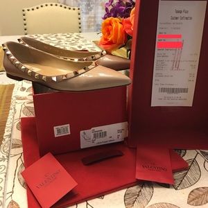 ❌SOLD❌ 💯 Authentic Valentino Rockstud Ballerina